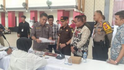 Edukasi Petugas KPPS dan Pemilih, KPU Sanggau Gelar Simulasi