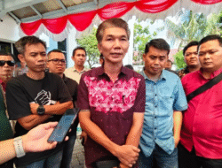 Tuntut Pembayaran Rp33,6 Miliar, Puluhan Anggota CU Lantang Tipo Geruduk Kantor BTN Pontianak