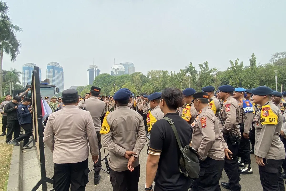 Demo 28 Oktober 2026: Mahasiswa Tertahan di Sudirman