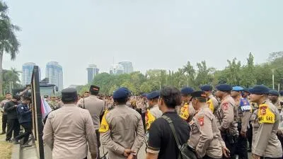 Demo 28 Oktober 2026: Mahasiswa Tertahan di Sudirman